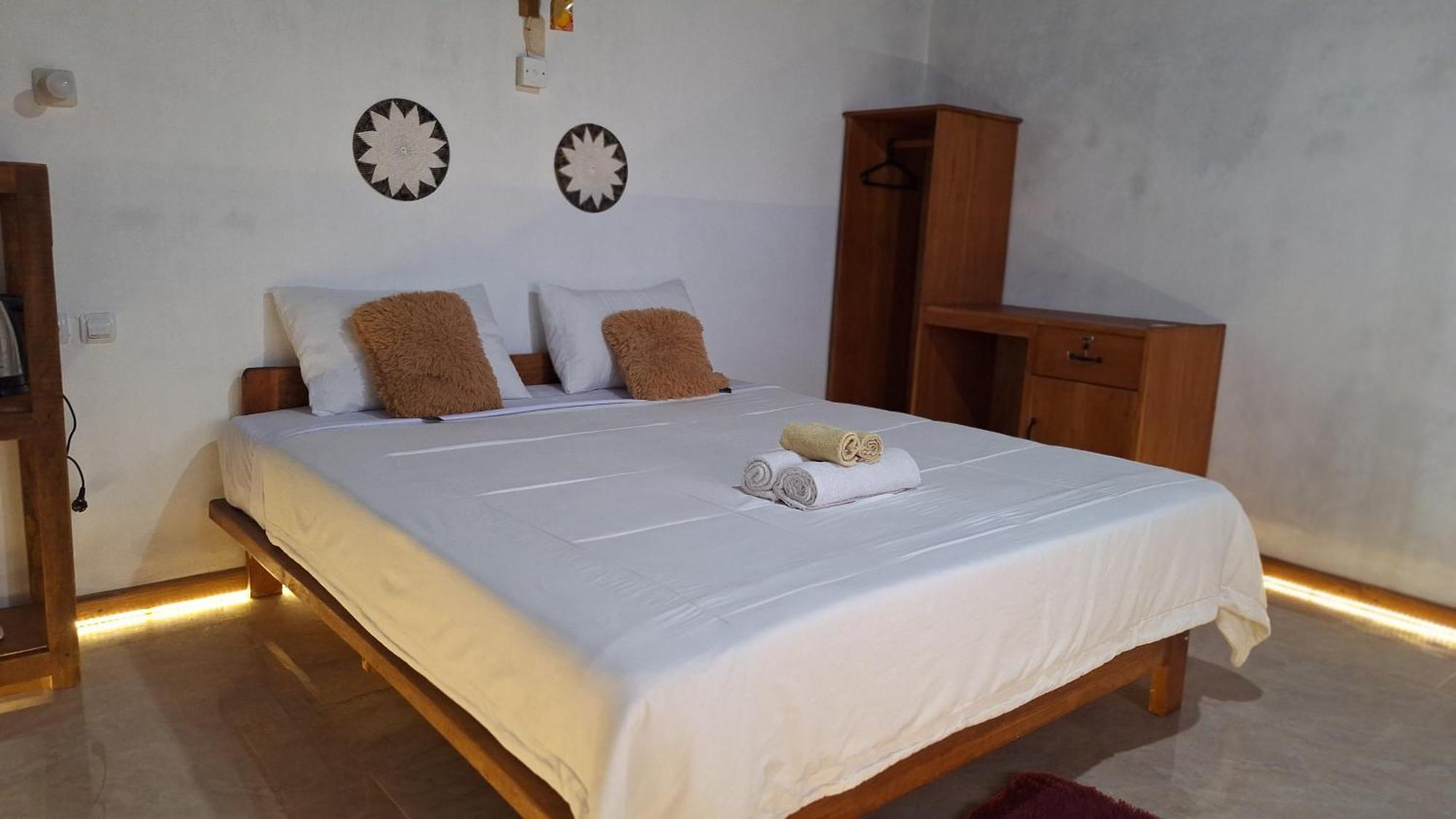 Bunga Maliq Bungalow Lombok Тетебату Екстериор снимка